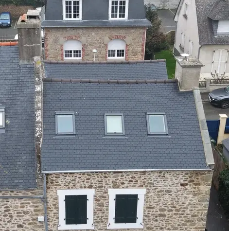 installateur de fenêtre de toit Saint-Méloir-des-Ondes-5