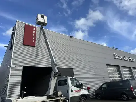 installateur de velux à Saint-Méloir-des-Ondes - image 4